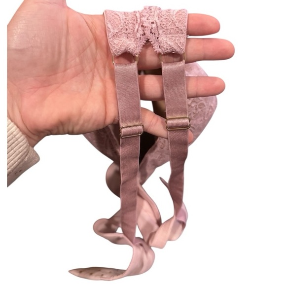 ThirdLove Lace Underwire Bra Removable Push-up inserts. - Picture 7 of 7